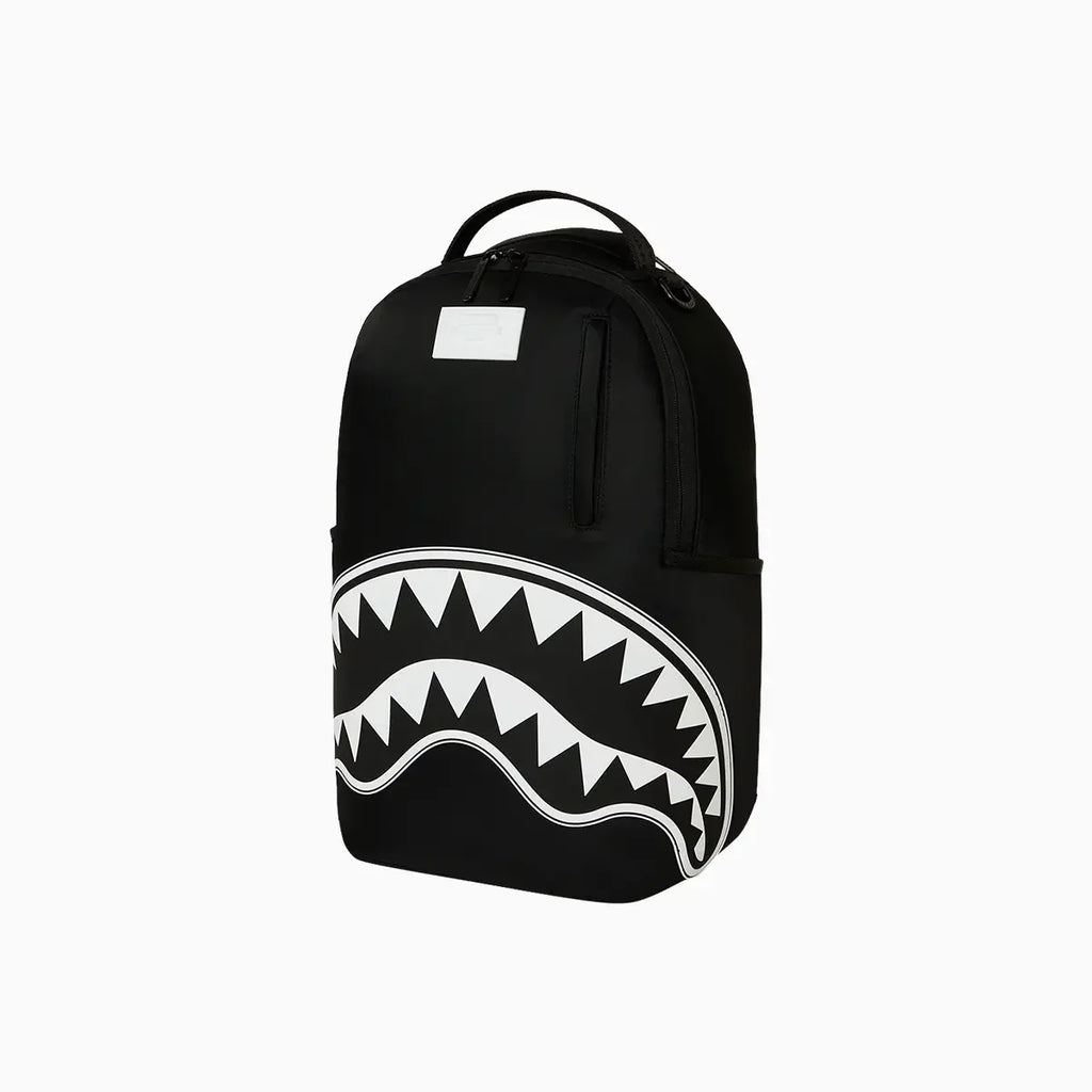 Mochila Tiburón Central 2 Blanco y Negro