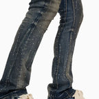 Pantalón ajustado de mezclilla apilada para hombre